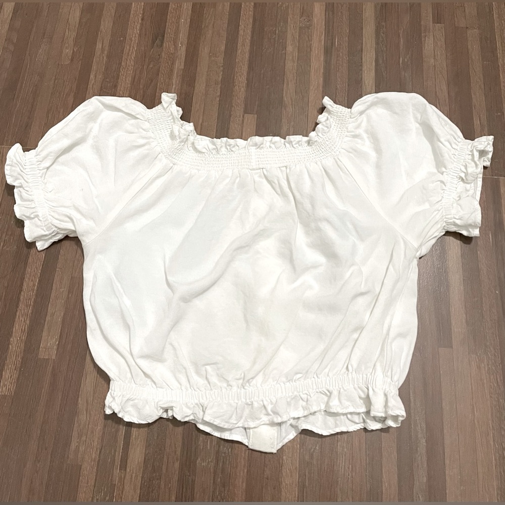 H&M top 💅 •Size: Small , UK:4• Fabric:Cotton•Colour:white - Picture 3 of 3